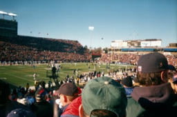 [picture-g-thumb.jpg]